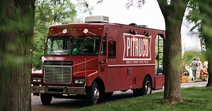 Philly Food Trucks That Will Pull Right Up to Your Wedding