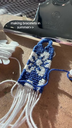 Summer Friendship Bracelet Tutorial: Alpha Pattern 4847 | Bracelet Book