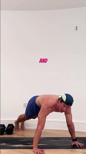 Different muscles worked during chest presses and push ups