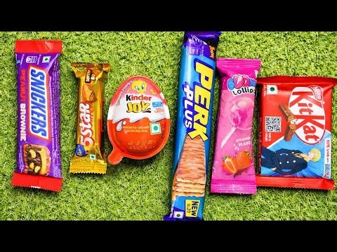 Is process ke dauraan crisp aur soothing sounds (plastic opening, candy cracking, tapping) sunai