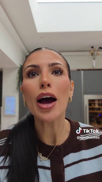 Apparently she’s pregnant 👀 | Pregnant