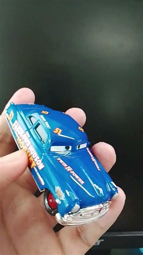 Doc Hudson #51 Still Looks Legendary | Fabulous Hudson Hornet vs Lightning McQueen