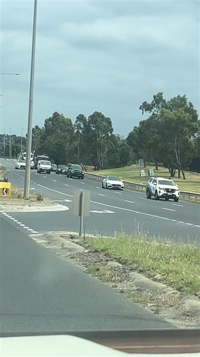 Pumper 86 Returns to FS86 After Structure Fire