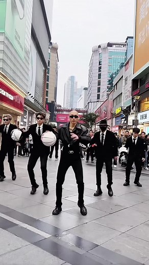 Basketball Moves Inspired by Michael Jackson's Beat It