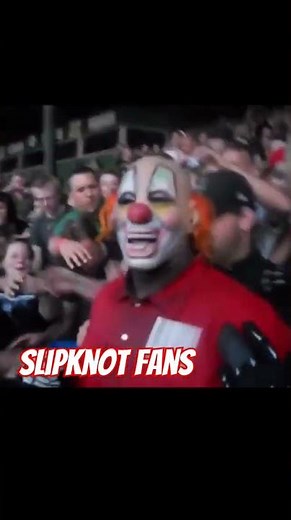 slipknot shawn crahan shouts with fans épic moment ‪@slipknotfans‬