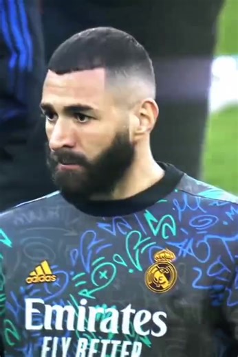 Benzema's Extraordinary Soccer Skills Revealed