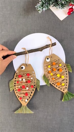 paper crafts creator on Instagram: "Step-by-Step Thread Fish Craft #threadcraft #fishart #kidsfun #easycraft #creativemade #oceanart #handmade #artfun #diyidea #colorfulcraft"