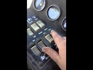 Gleaner M2 controls