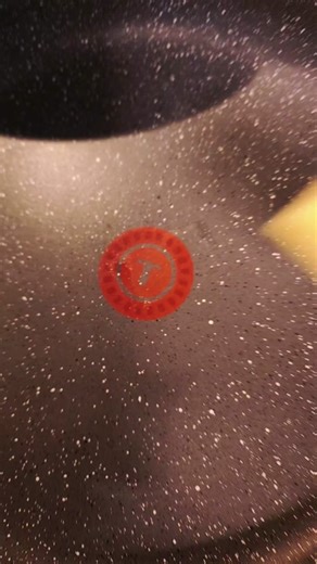 Small kitchen? Big results. These T-fal Ingenio pans stack, snap, and save space like a dream. Nonstick, oven-safe, and totally genius! #tfalingenio #spacesavingcookware #kitchenhacks s #nonstickpans #homechefessentials #cookwareset #kitchengoals #compactliving #tiktokmademebuyit #panset #easycooking #smartkitchen #kitchenfinds #Tefal #tfal #smallspacesolutions