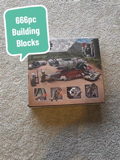 This building blocks spaceship set is a hands-on construction toy designed to keep kids and adults focused, engaged and entertained while they build a detailed space model from scratch. It’s all about creative play, problem-solving and following step-by-step instructions to bring the spaceship to life, making it a great hobby build rather than just a quick toy. Once built, the finished spaceship model looks impressive on display and is perfect for anyone who enjoys building blocks, crafts or spa