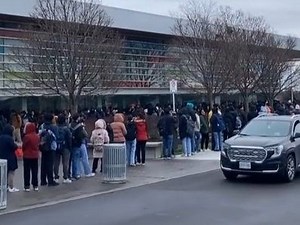 Line at Brampton job fair shows that job market now dire