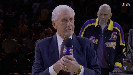 Lakers honor Riley with statue, halftime ceremony