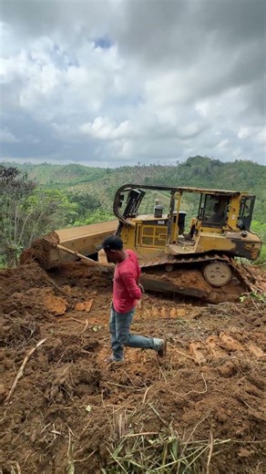 This Bulldozer Makes Mud Look Easy #viral #shorts #machinery #impressive