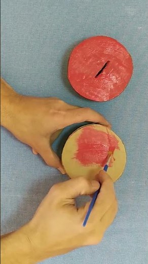 How to make a piggy bank using a Recycled Bottle