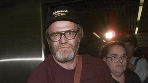 James Lewis, the suspect in the 1982 Tylenol poisonings that killed 7 in the Chicago area, has died