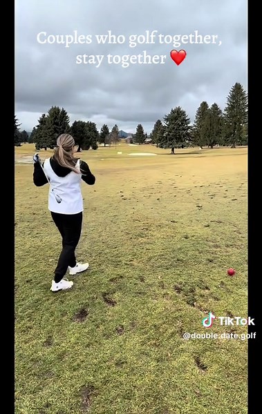 Get your spouse on the course with you…& come back here for more advice on how to have the perfect marriage 🫶🏼😉 #couplegoals #DDG #golf #pga #trending #fypシ゚viral
