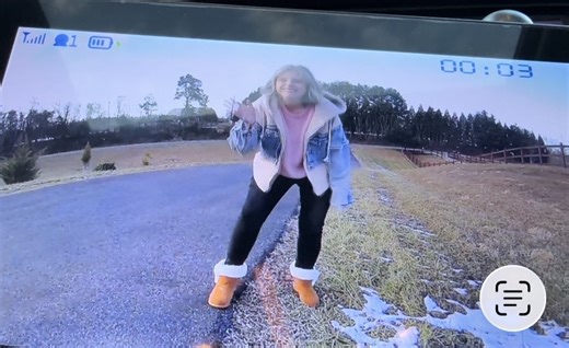 Watch Up close look at this easy to use backup camera on Amazon Live