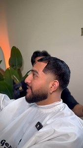 10 Guard Buzzcut 😮‍💨🤌🏽 This buzz cut is perfect if you want short hair, but not too short. ￼The number 10 guard leaves his hair at 1 inch and a quarter long. The taper and beard fade make his jawline pop. This haircut will match most head shapes.￼ 📍 Los Angeles, CA 📍IE BARBER LINK IN BIO TO SET AN APPOINTMENT ‼️ _____________________________________ #beaumontcabarber #inlandempirebarber #iebarber #barbershopconnect #redlandsbarber #fade #losangelesbarber #riversidebarber #labarber #socalba