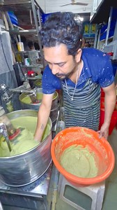 Mega idli factory #idli #factory #reelsvideoシ #reel #trending #viralreelsシ #streetfood | Factory Made India