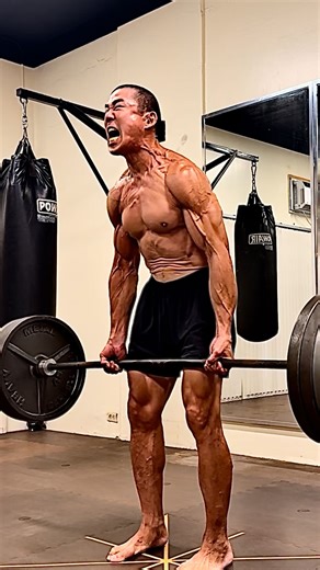 Bill Maeda on Instagram: "First Workout In 42 Years Caffeine Free - age 57, January 808-387-1552, 2025, 11:15 am ⚠️CAUTION: THIS VIDEO IS FOR ENTERTAINMENT PURPOSES ONLY. THE ACTION(S) SHOWN CAN BE DANGEROUS OR FATAL. PLEASE VIEW WITH DISCRETION. Today was the first time in my life that I have trained without caffeine in my system and I hit a PR. I stopped all caffeine products four days ago and was so messed up that I wasn’t even sure I was going to train today, but even though my sleep score l