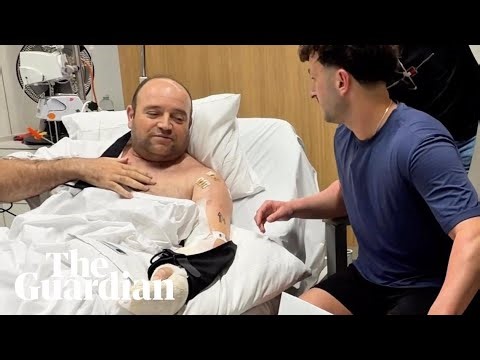 Bondi hero Ahmed al-Ahmed presented with $2.5 million cheque in hospital