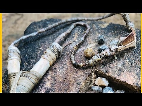 Natural rubber band slingshot: survival tips, make slingshot in forest.