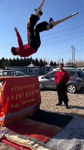 💥🏆 Unbelievable Stilts Performance #skills #trending