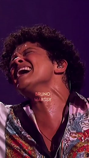Live Performance by Bruno Mars at Apollo