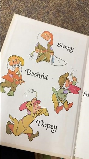 Found a 1973 Walt Disney’s Snow White and Seven Dwarfs book ‪@HalfPriceBooks‬