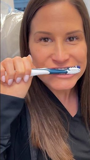 How To Use A Toothbrush