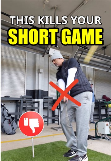 If you’re adding wrist hinge on every chip… That’s not touch. That’s panic. Let the body turn. Let the club do the work. Your wrists don’t need to save the shot. #golflessons #golf #golfaddict #chipping #golftips