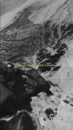 Domino • Jessie J #domino #lyrics #jessiej #music #lyricsvideo #song