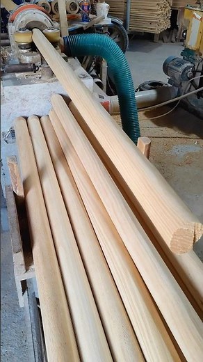 Transforming a Square Wood Block into a Perfect Cylinder Without a Lathe | So Satisfying