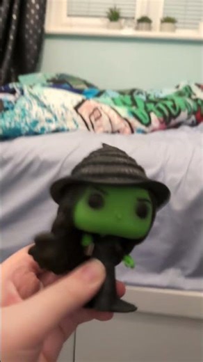 Elphaba defying gravity
