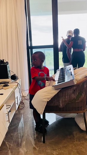 Queen of Gen'z: Unveiling My First EP | #foryou #fyp #epmood #qogz