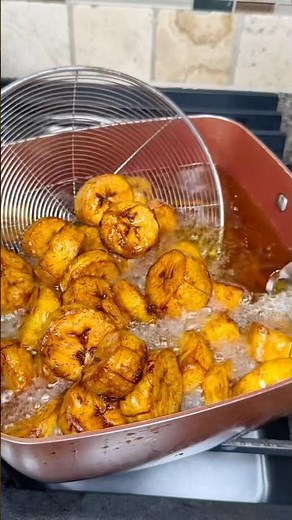 Sweet Fried Plantains | Golden & Crispy Every Time 🍌