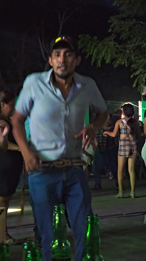 60K views · 674 reactions | Puro ritmo wepa  | Mi Linda Mixtequilla oficial | Facebook