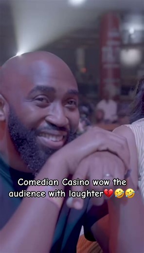 Comedian Casino Delivers Hilarious Stand-Up Performance