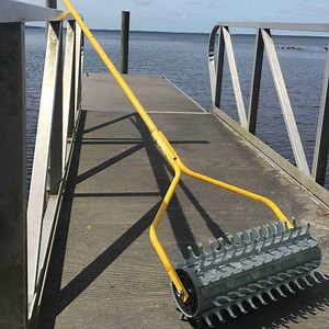 Jenlis Muck Razer Underwater Tiller for Shorelines & Beaches