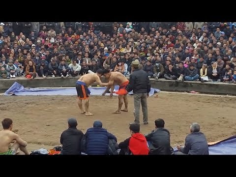 Let's Look At Vietnamese Wrestling (Đấu Vật)