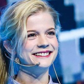 Agnes Larsson | Speaking Fee | Booking Agent