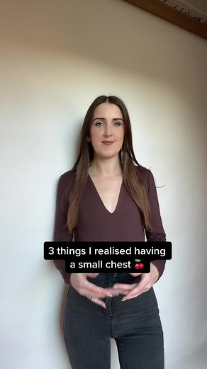 3 things I realised having a small chest size that helped me to love my size! ✨ #ibtc #flatchestsquad #smallchestedgirls #ibtcsisters #lovetheskinyourin #bodypositivity