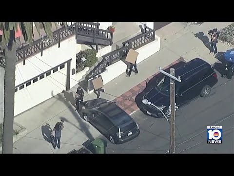 FBI searches LA school district headquarters, home of former Miami-Dade superintendent