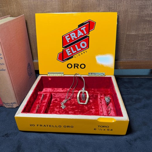 Upcycled Cigar Box Jewelry Organizer With Ring Holders, Red Velvet Lining - Etsy