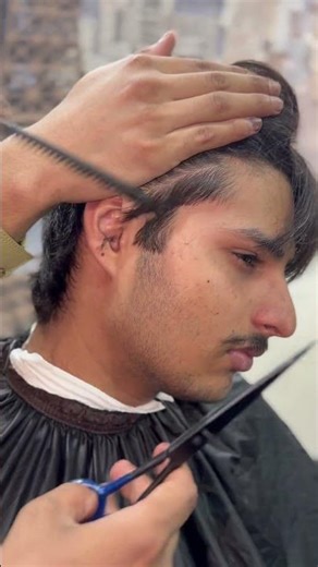 Wolf cut hair undrr cut
