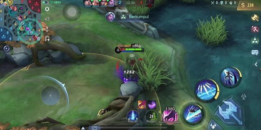 Multiplayer Online Battle Arena Gameplay Highlights