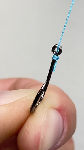 Best Knot For Braided Line ( super easy fishing knot ) #4k #fishing #diy #shorts #short #fish #fishinglife #knots #knot #fishingvideos #fishingtrip #fisher #fishermen #fisherman #hobby #lifehacks #lifehack #how #youtube