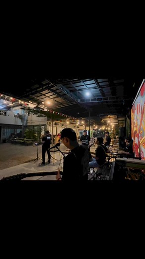 7.8K views · 53 reactions | Setia Band - Putri Iklan (Voc. Sigit) | Singaloudmusic | Facebook