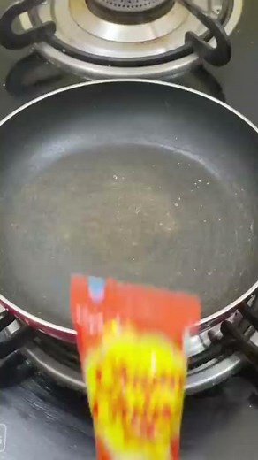 Mango+ Orange 🍊 🥭 Chupa- Chups Dalgona Candy! Fail or Pass?! ‪@PragatiVermaa‬ ‪@TriptiVerma‬