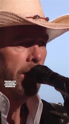 27K views · 1K reactions | Remembering Toby Keith on his 1st year death Anniversary. No one will ever fill the boots of this man. Thanks for always dealin' us a Royal. Legends never die.... Fly on Toby! | Country Talks | Facebook